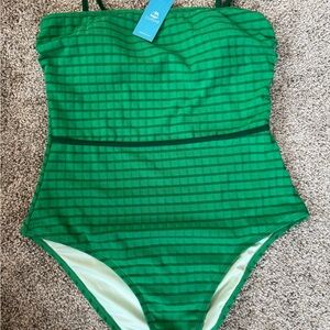 Cupshe size large Green grid print one piece Swimsuit NWT